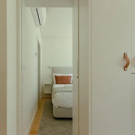 Trindade 19 - 2b Touriga Nacional דירה *